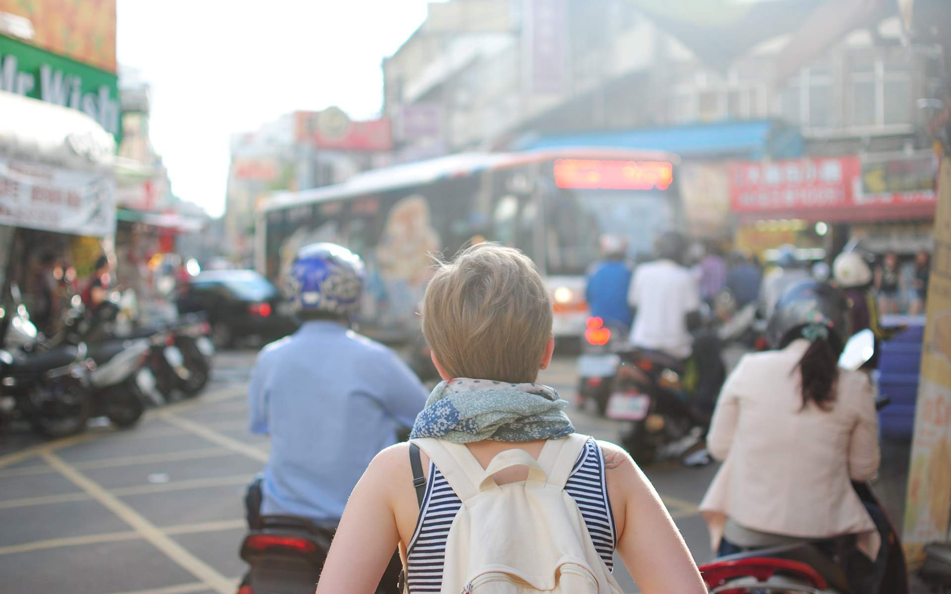 full-screen-slider-bg1